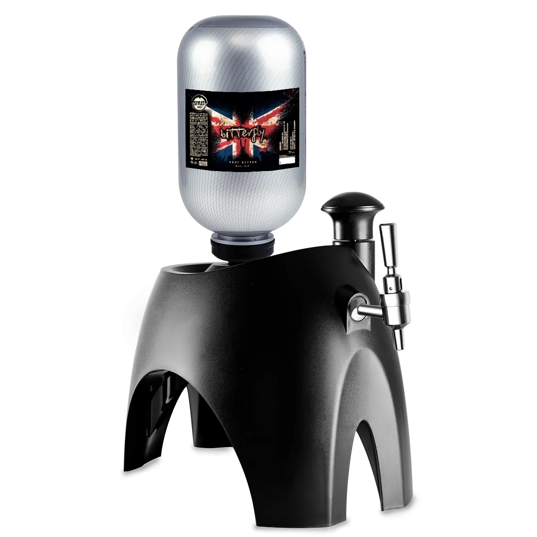 <p>Kit per veri professionisti e gole arse, 5 litri di birra + il fantastico spillatore Easy, una volta piazzato in mezzo al tavolo si volaa! </p>
